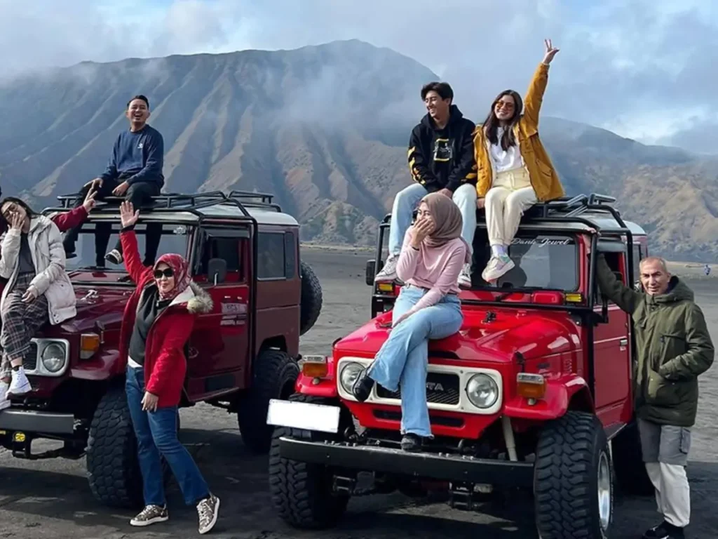 open trip bromo