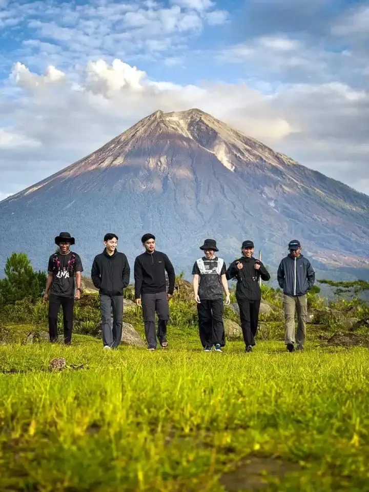 Pack for Bromo and Ijen